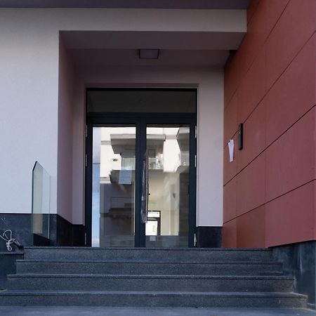 Flow Apartment 1 Bedroom With Parking Cluj-Napoca Exterior photo